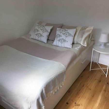 Newly Refurbished 2-Bedroom Flat In Notting Hill Londres Exterior foto