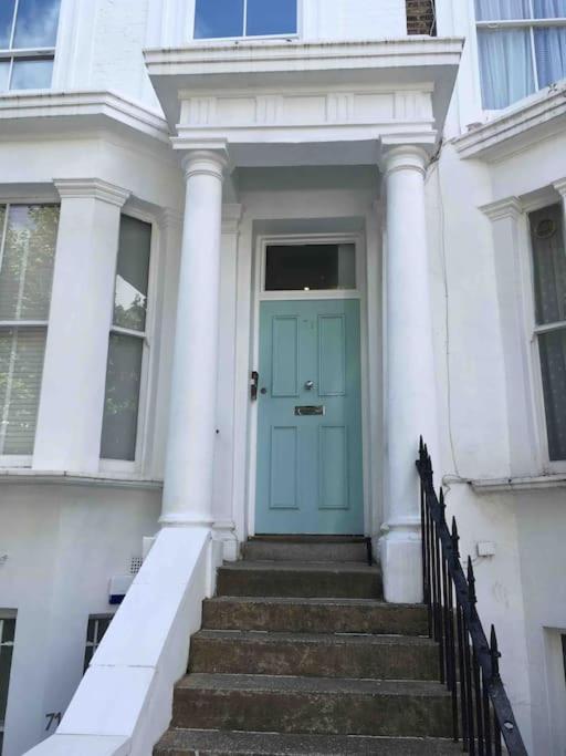 Newly Refurbished 2-Bedroom Flat In Notting Hill Londres Exterior foto