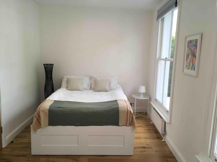 Newly Refurbished 2-Bedroom Flat In Notting Hill Londres Exterior foto